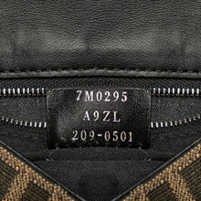 Fendi | Pre-Owned Zucca Canvas Convertible Belt Bag | Brown