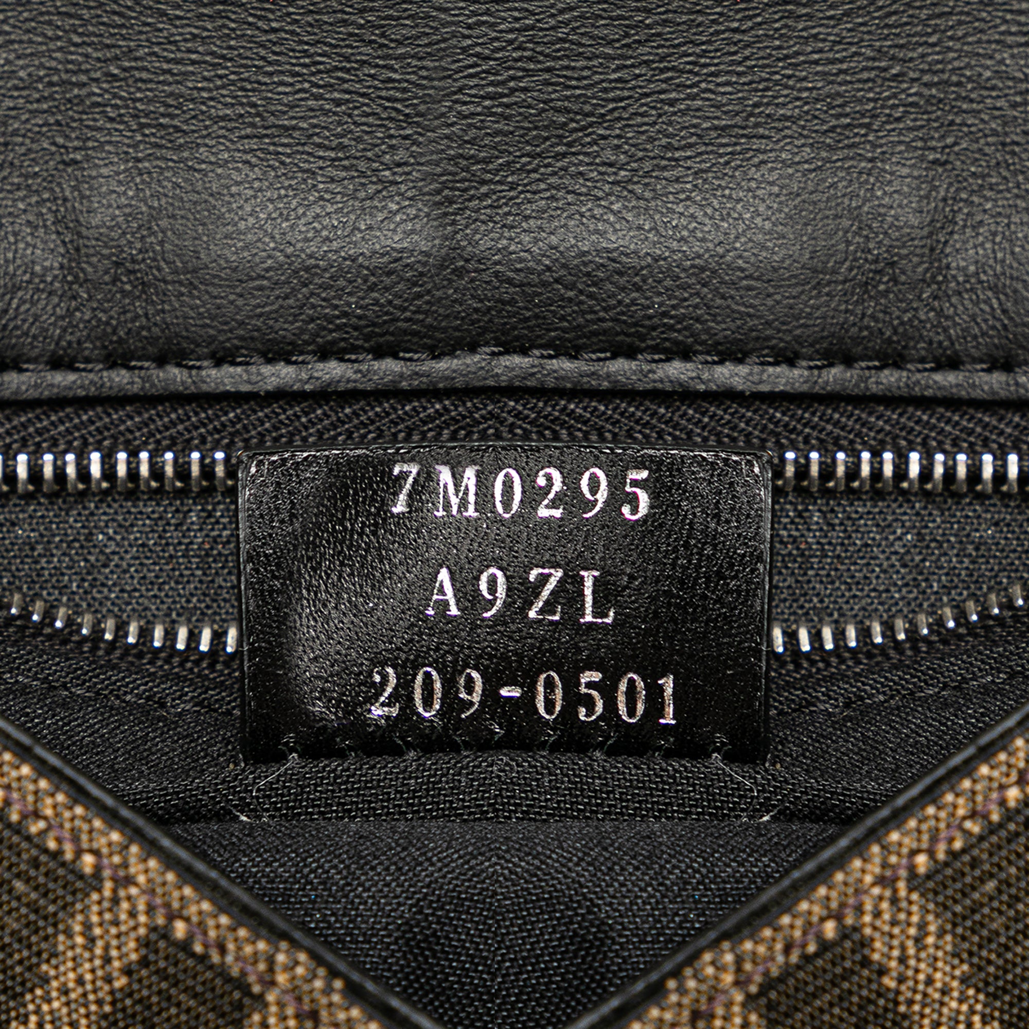 Fendi | Pre-Owned Zucca Canvas Convertible Belt Bag | Brown