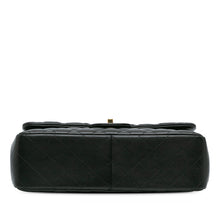 Chanel | Pre-Owned Jumbo Classic Lambskin Double Flap - II | Black