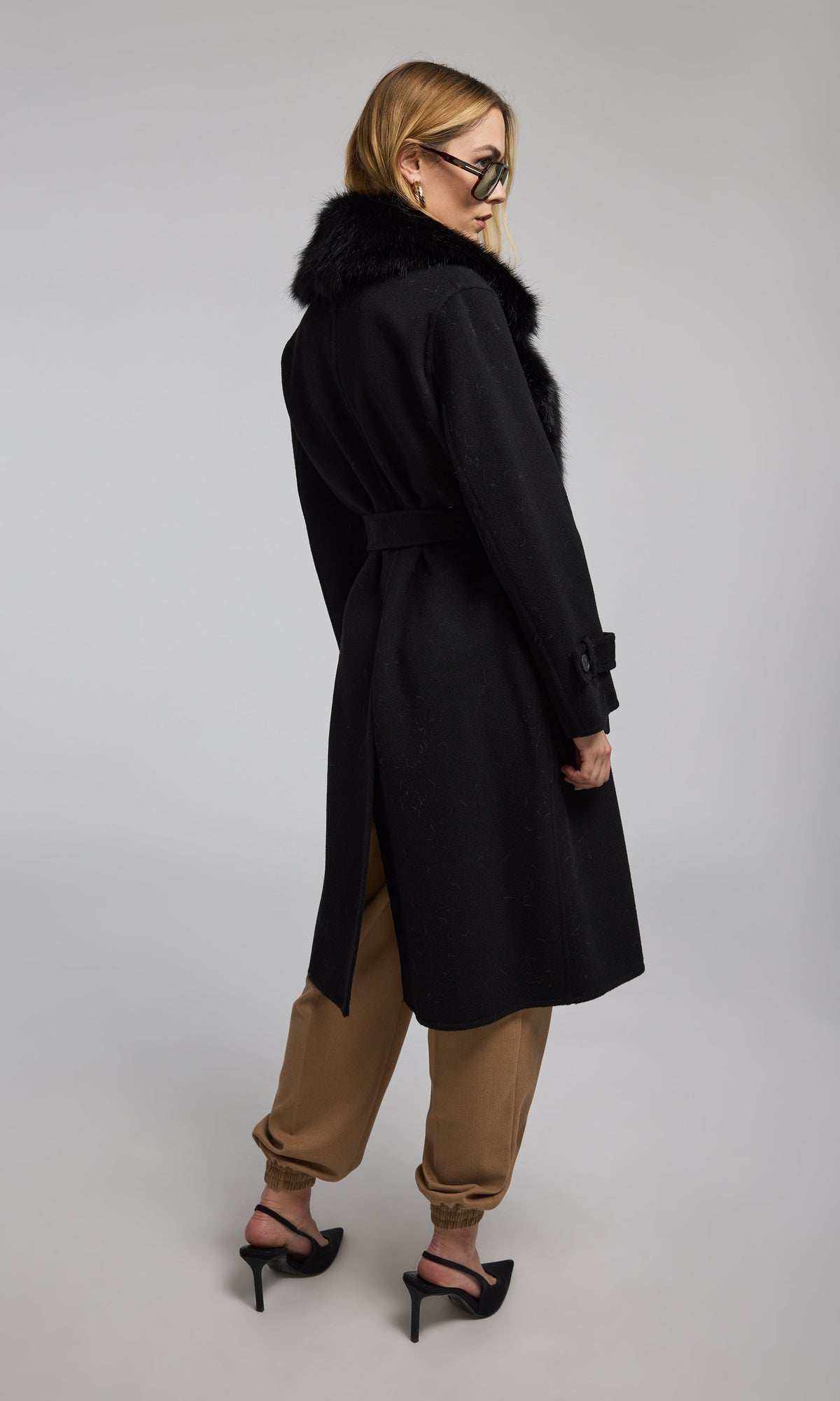 Annakin Faux Fur Collar Wool Coat | Black
