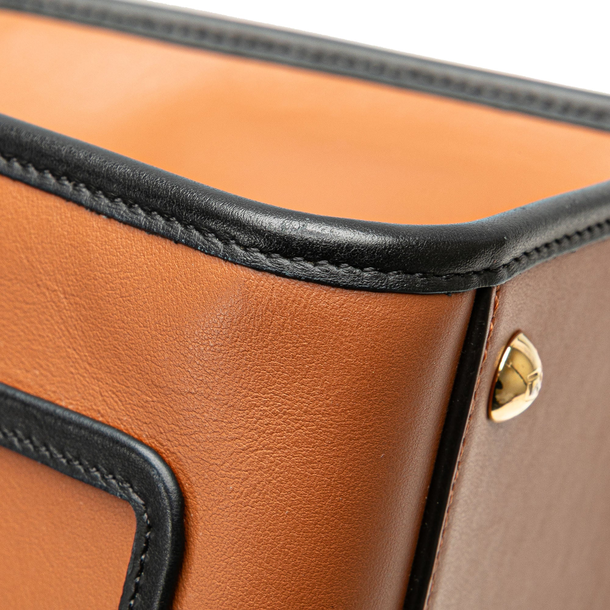 Fendi | Pre-Owned Small Leather Runaway Satchel | Brown/Camel