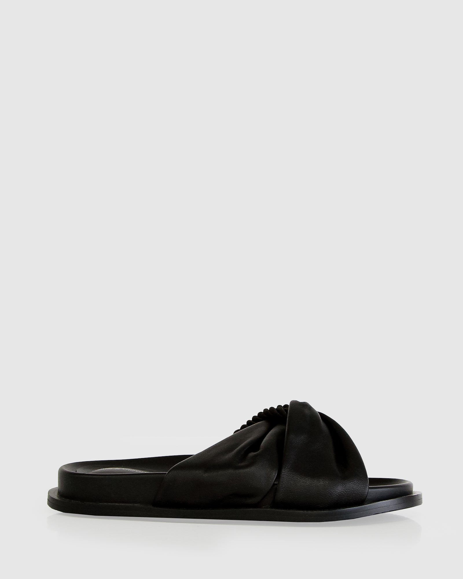 Women | Whitehaven Slide | Black