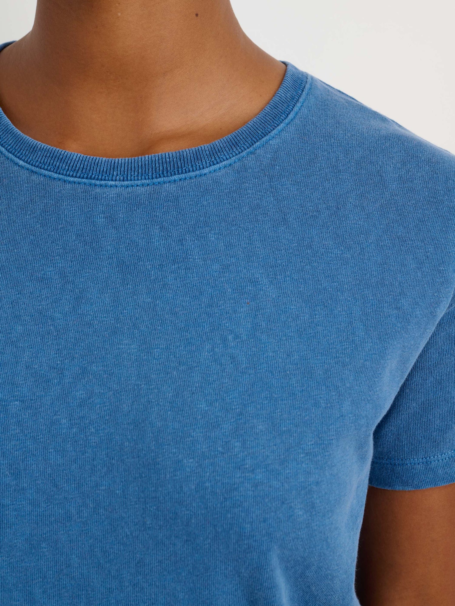 Women | Scout Crewneck Tee | Vintage Wash Cobalt