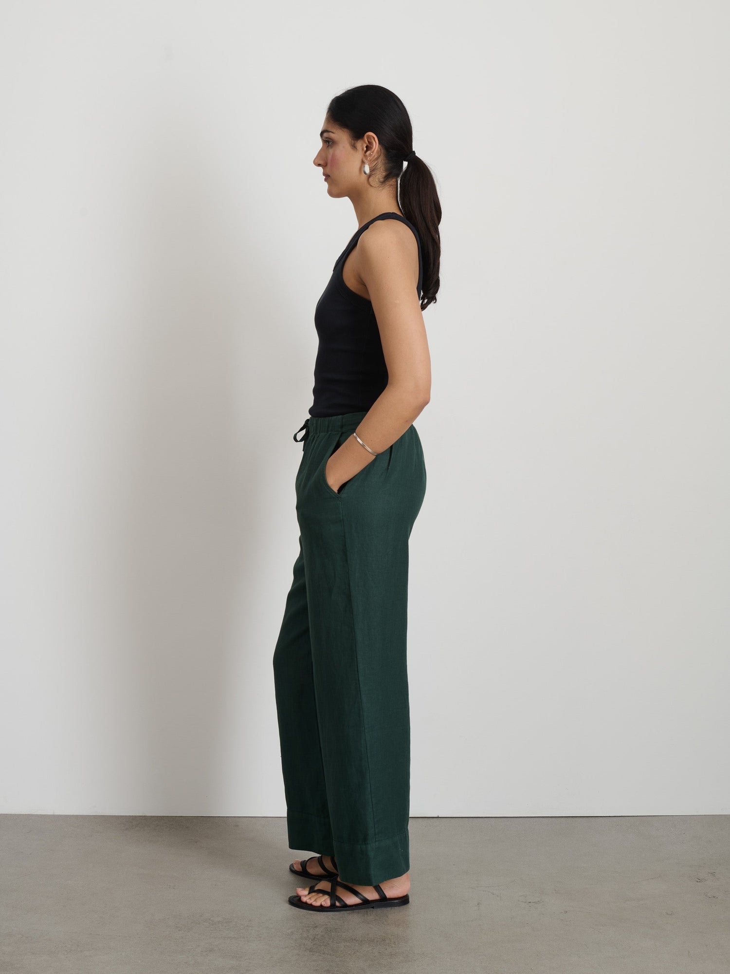Women | Riley Pant | Linen Pine Grove