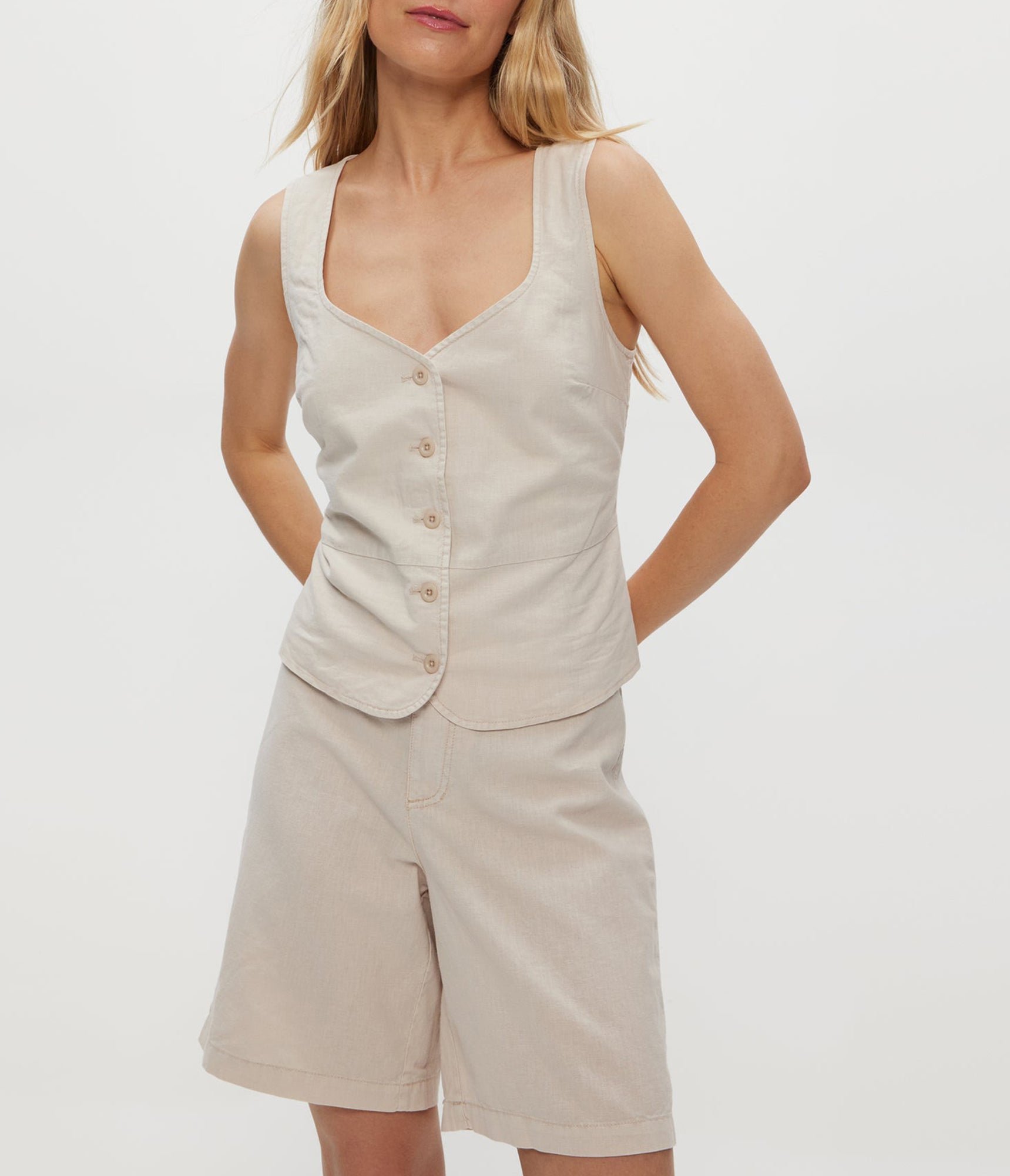 Honey Linen Button Up Vest | Windchime