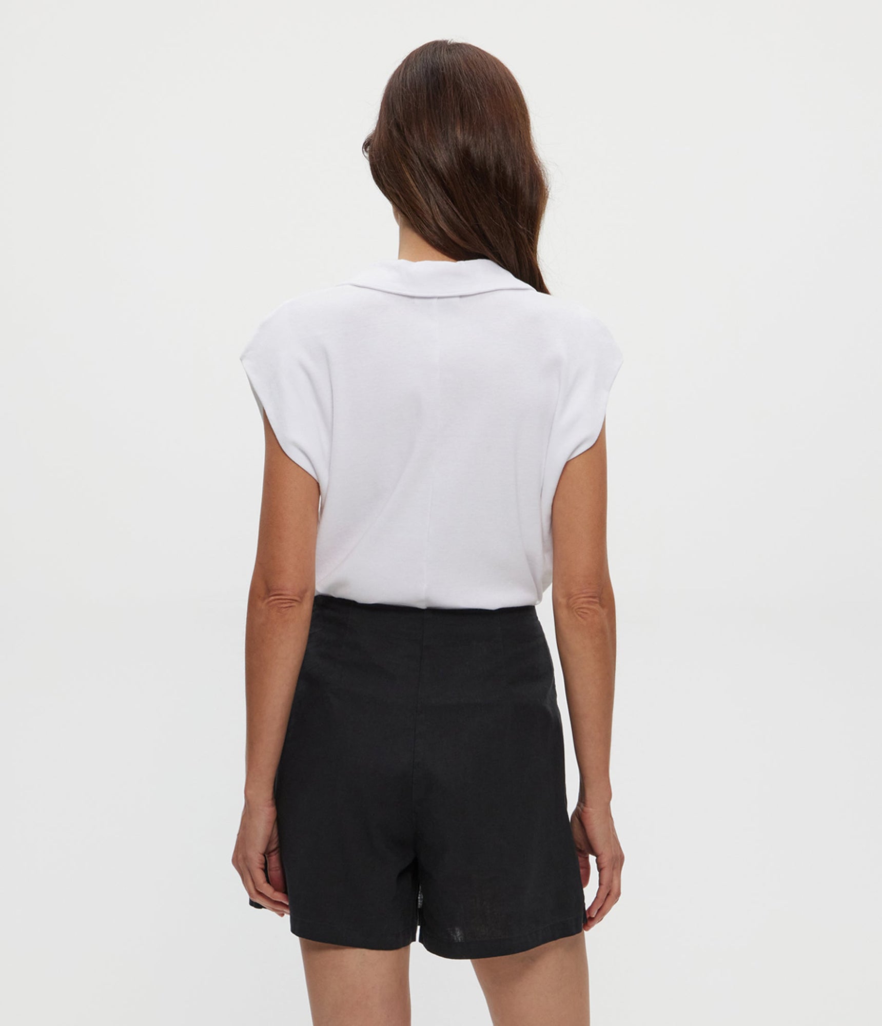 Klue Linen Mini Skort | Black