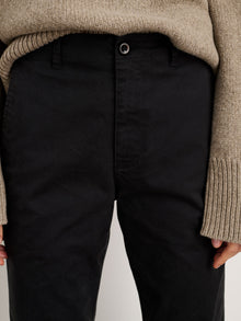 Women | Neil Pant | Chino Washed Black