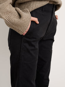 Women | Neil Pant | Chino Washed Black