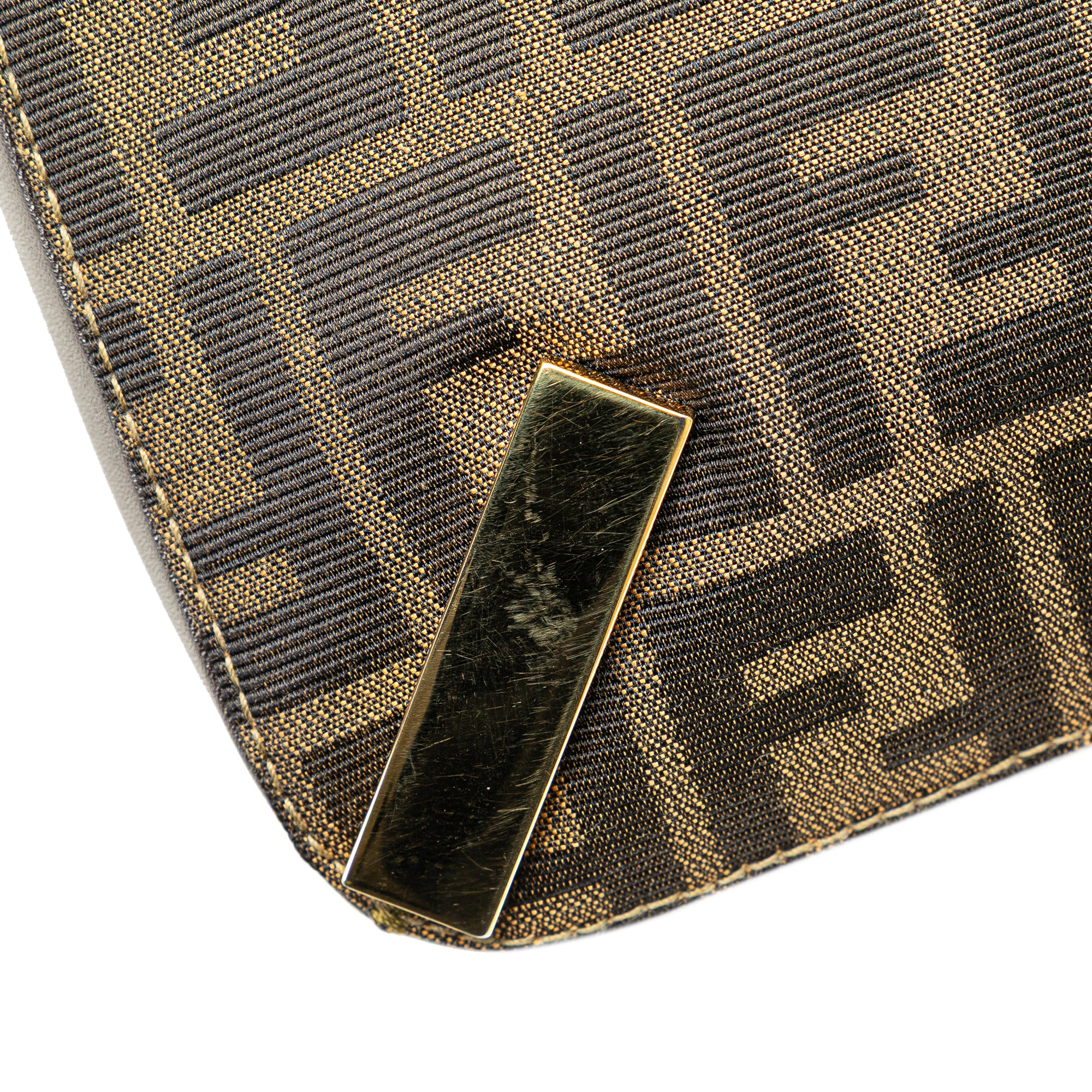 Fendi | Pre-Owned Zucca Canvas Shoulder Bag - I | Brown