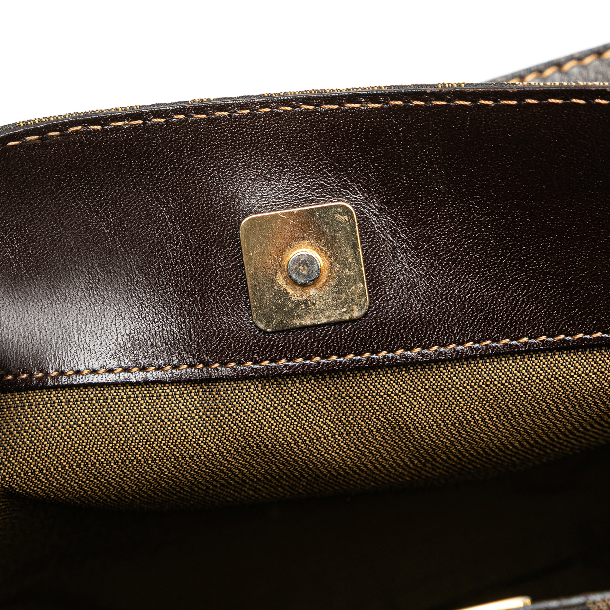 Fendi | Pre-Owned Zucca Canvas Shoulder Bag - I | Brown