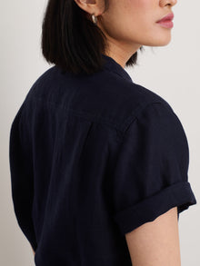 Women | OLD Maddie Camp Shirt | Linen Dark Navy