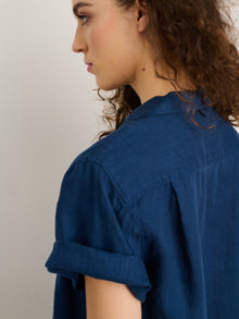 Women | OLD Maddie Camp Shirt | Linen Navy