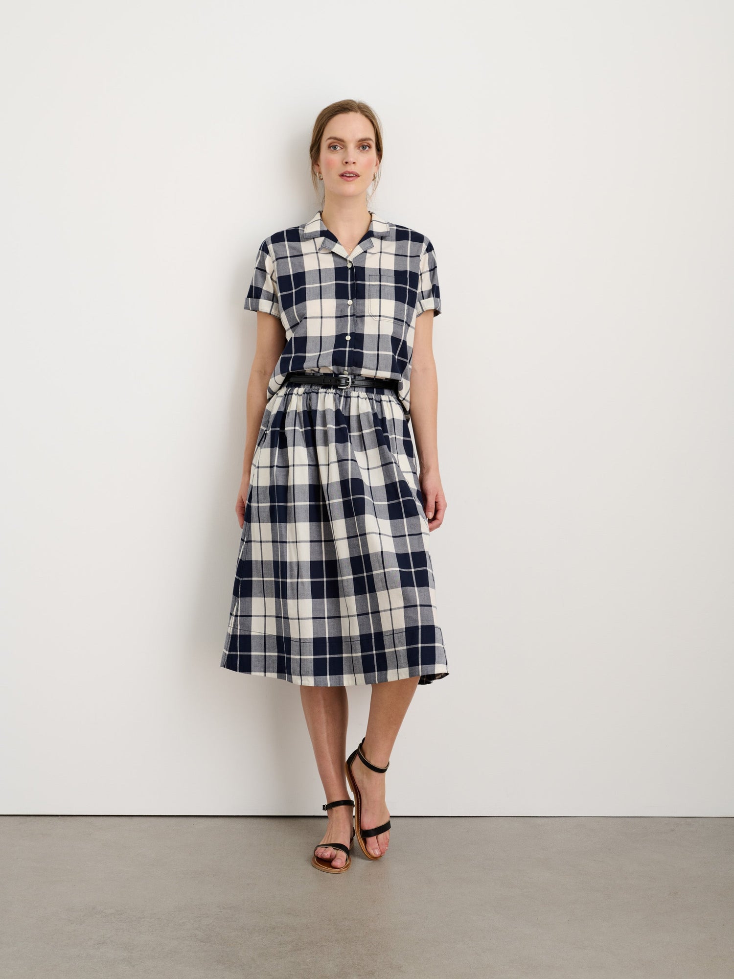 Women | Plaid Skirt | Dark Navy x Ivory