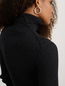 Women | Christy Ribbed Turtleneck | Charcoal