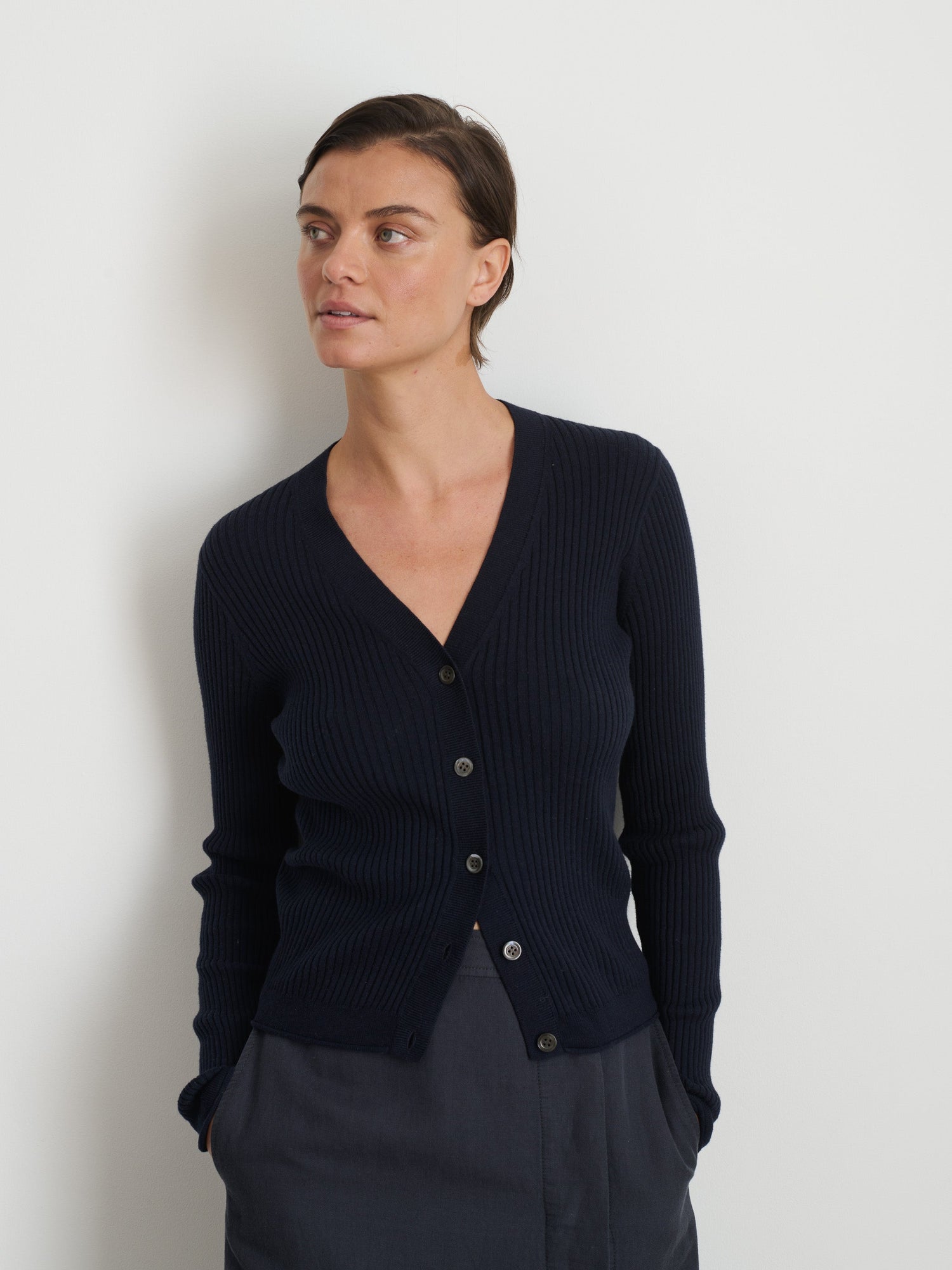 Women | V-Neck Ribbed Cardigan | Navy