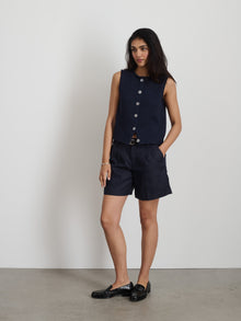 Women | Anna Pleated Shorts | Linen Dark Navy