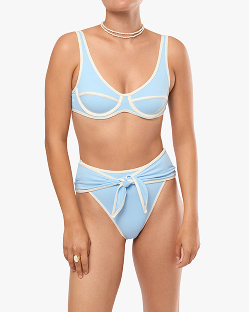 Scoop Underwire Top | Baby Blue/Off White