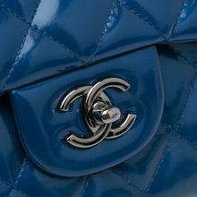 Chanel | Pre-Owned Jumbo Classic Patent Double Flap | Blue