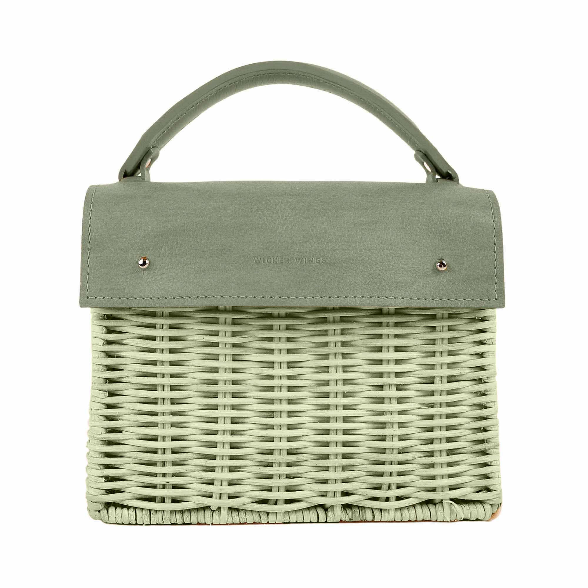 Suede Kuai | Sage