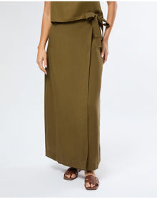 Women | Air Linen Maxi Wrap Skirt | Olive