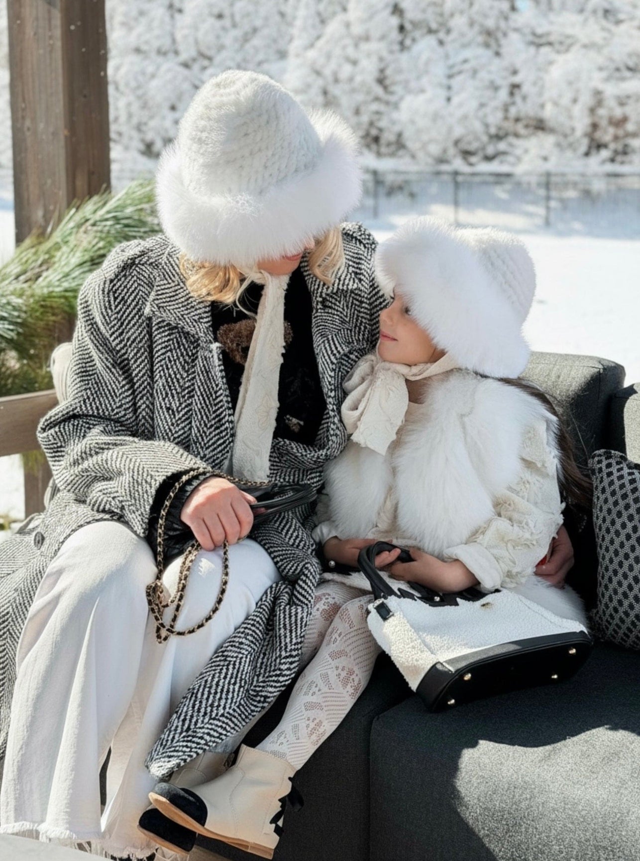 Women | Ava Adults Fox Fur Hat | Ivory