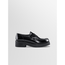 Women | Bari in Glossed Black