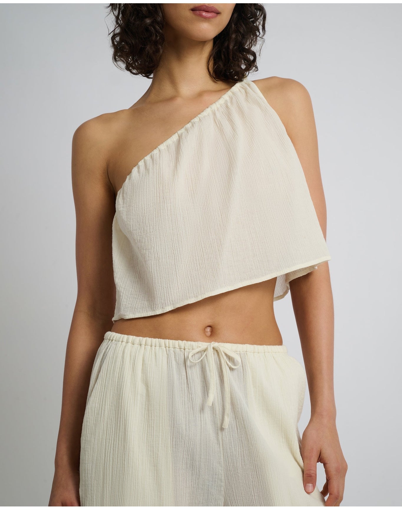 Women | Crinkle Gauze One Shoulder Top | Egret