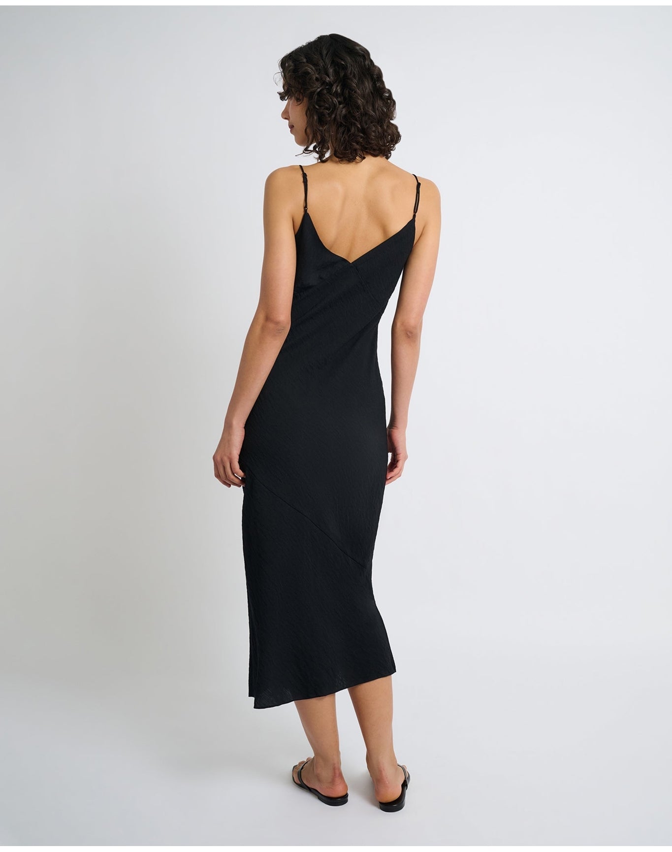 Women | Crinkle Slip Dress | Black