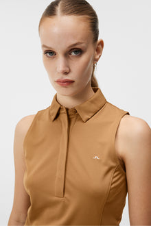 Women | Dena Sleeveless Top | Chipmunk