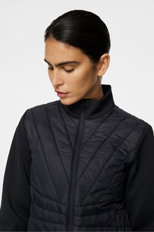 Women | Holma Quilt Hybrid Jacket | Black