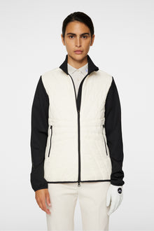 Women | Holma Quilt Hybrid Jacket | Whisper White