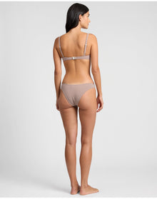 Women | Marilyn Bikini Top | Cappuccino x Egret