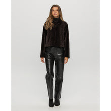 Women | Textured Shearling Lamb Jacket | Brown