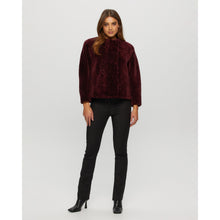 Women | Textured Shearling Lamb Jacket | Merlot