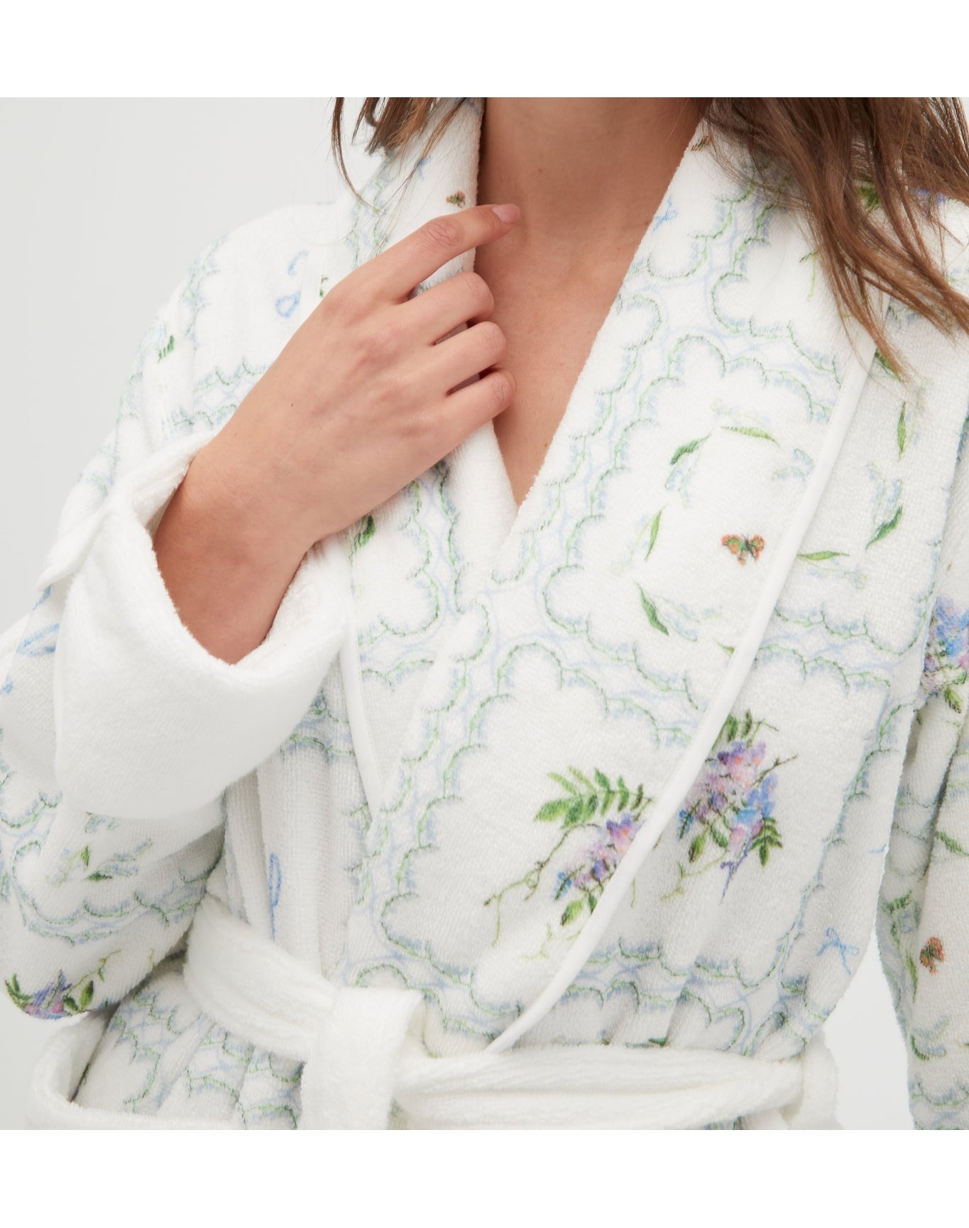 Women | The Hotel Robe | White Floral Patchwork