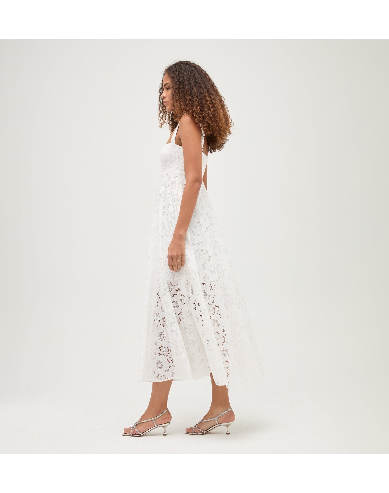 Women | The Lace Rowena Dress | White Floral Lace