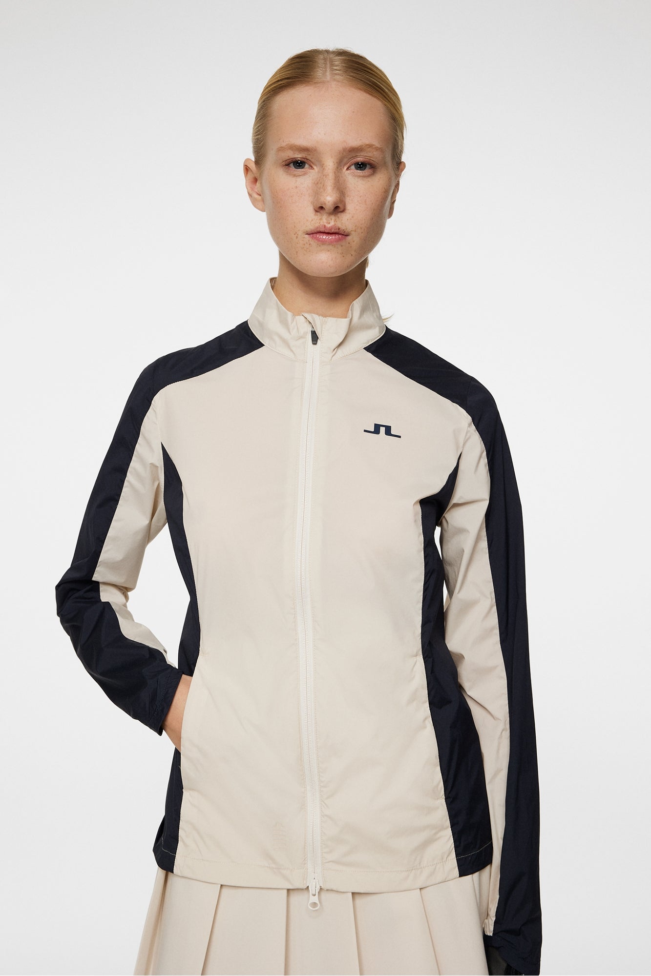 Women | Thorine Wind Jacket | Moonbeam