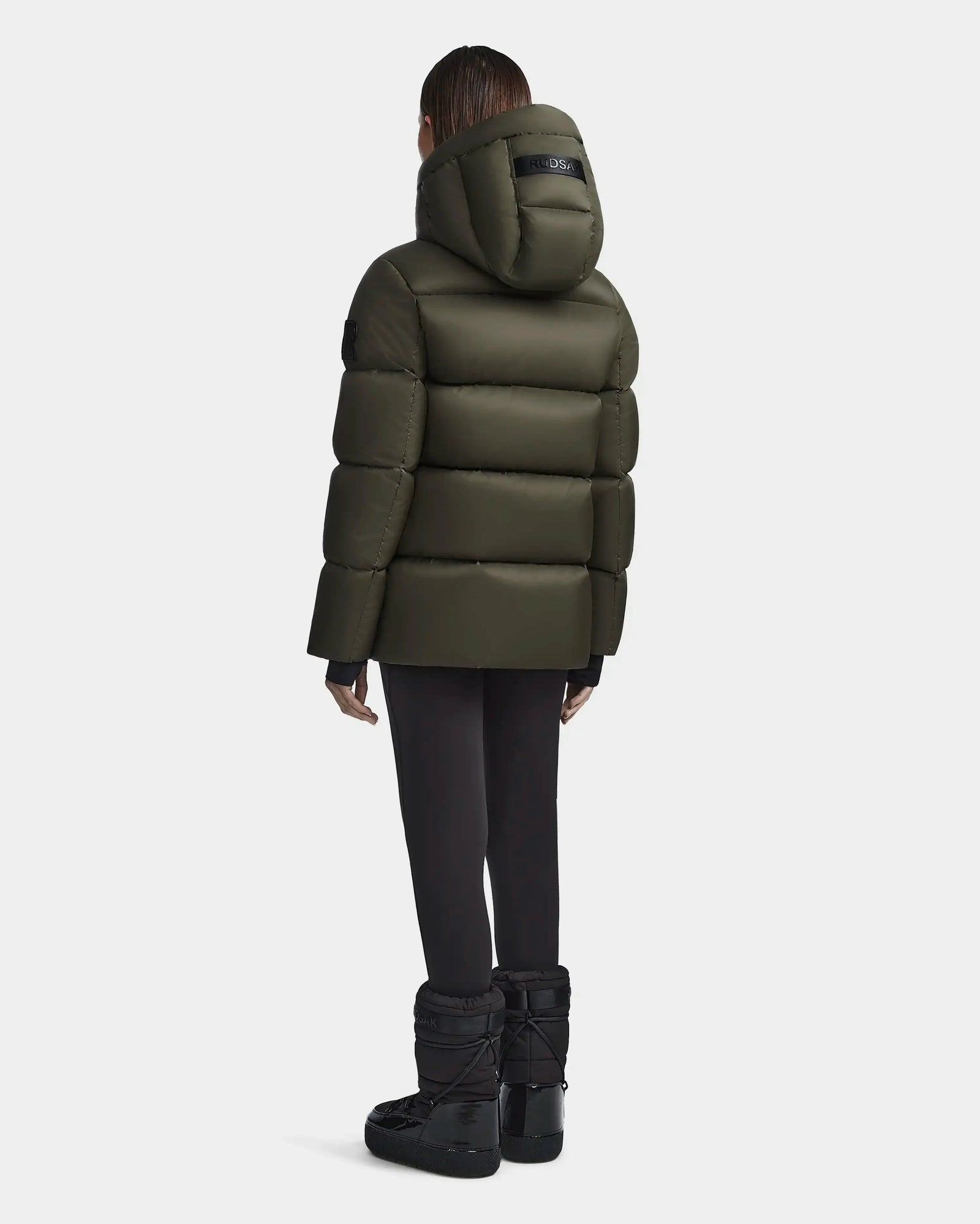 Women | RITA M Down Puffer | Light Olive