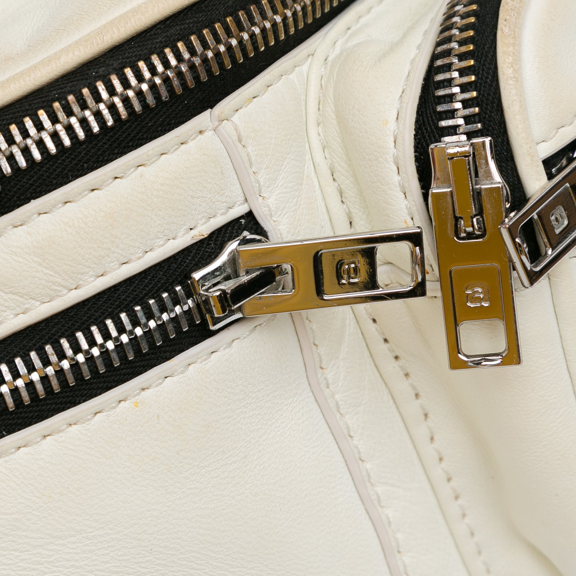 Twyst Crossbody Bag in Memory Leather in BLACK | alexanderwang®