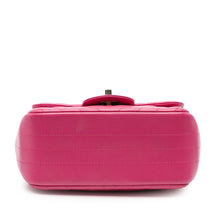 Chanel | Pre-Owned Mini Square Classic Chevron Lambskin Single Flap | Pink