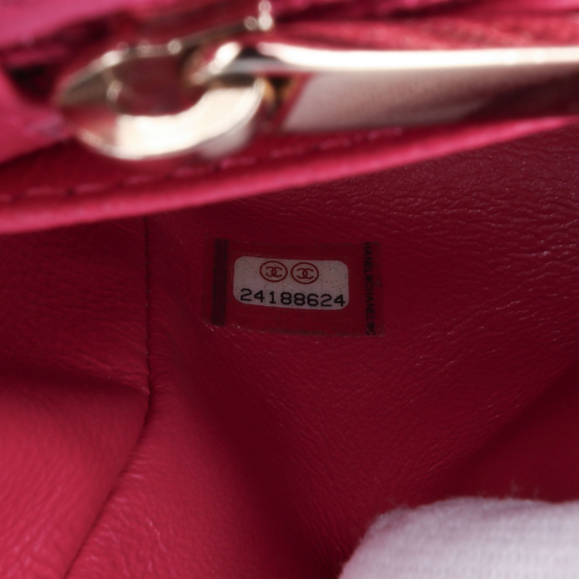 Chanel | Pre-Owned Mini Square Classic Chevron Lambskin Single Flap | Pink