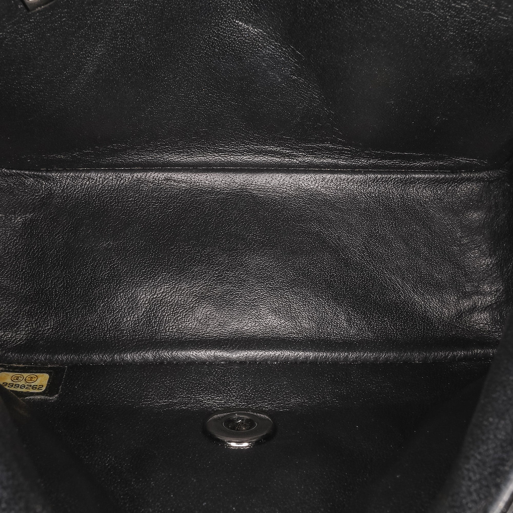 Chanel | Pre-Owned Mini Square Classic Patent Single Flap - V | Black