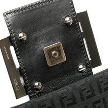 Fendi | Pre-Owned Zucchino Canvas Crossbody - VI | Black