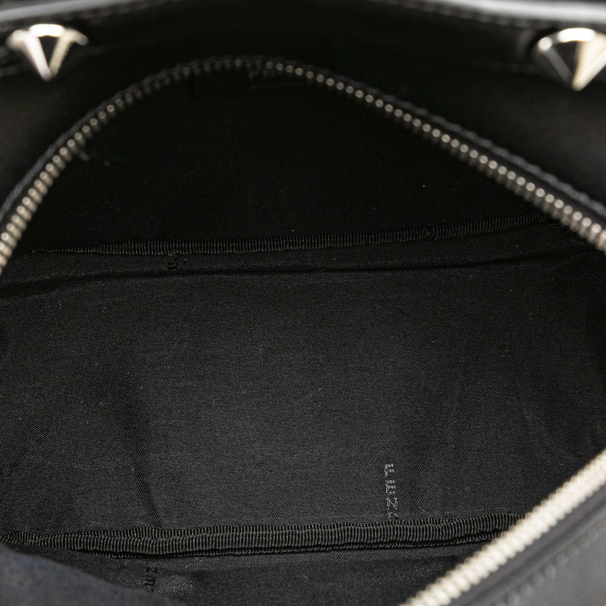 Fendi | Pre-Owned Mini By The Way Leather Ribbon Pearl Backpack | Black