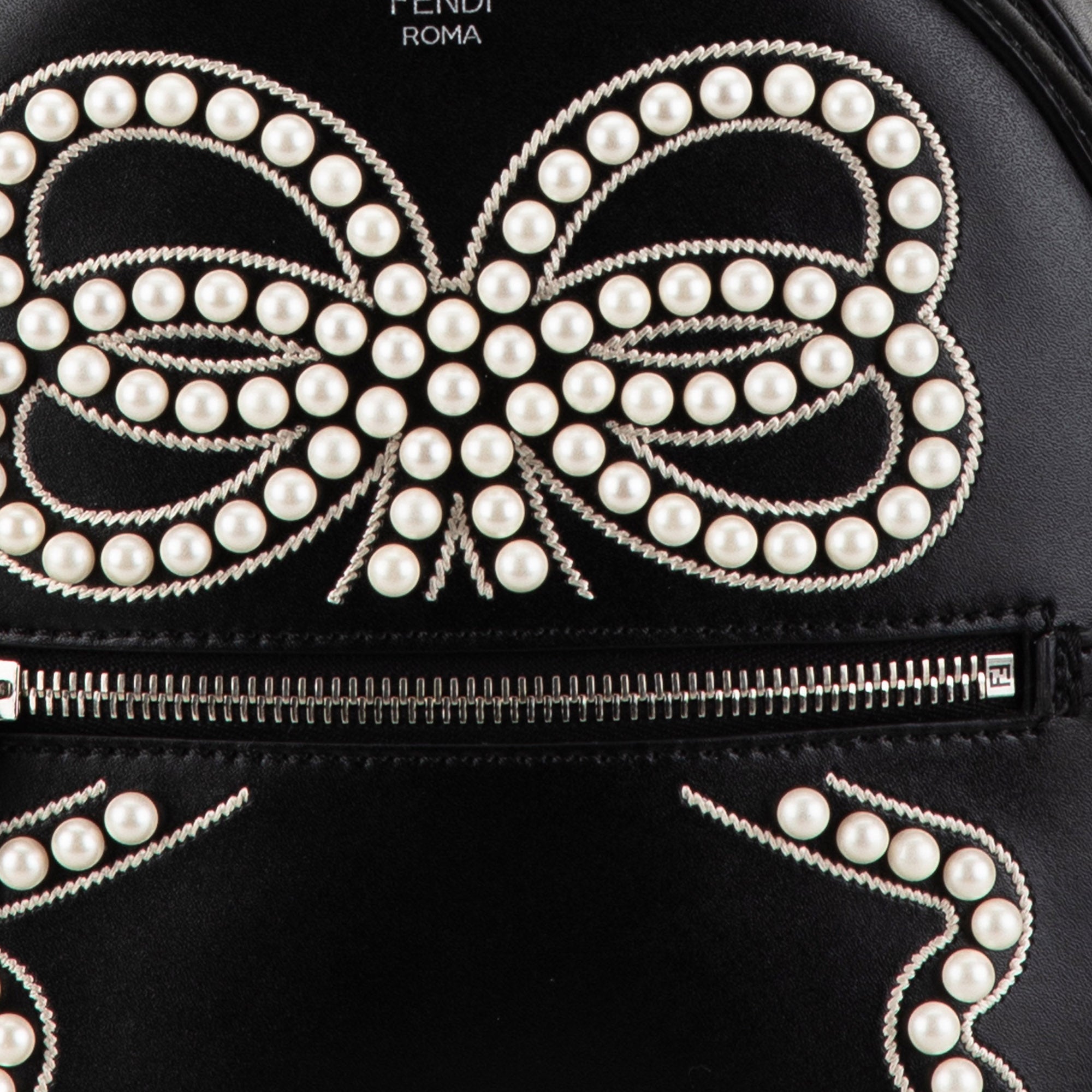 FENDI Faux-Pearl Back To School Leather 141A5C98-D3B7-46D1-B301-  main image 3