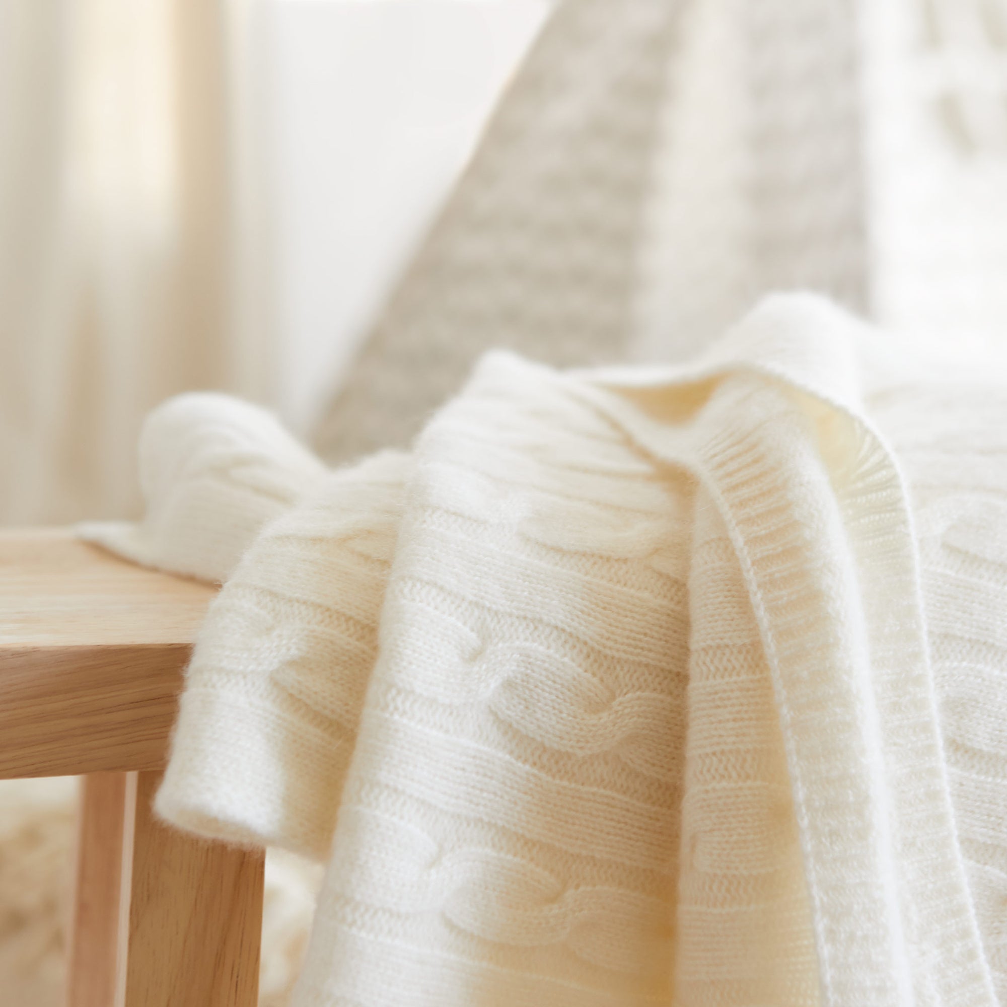 Hallie Cashmere Cable Knit Baby Blanket | Cream