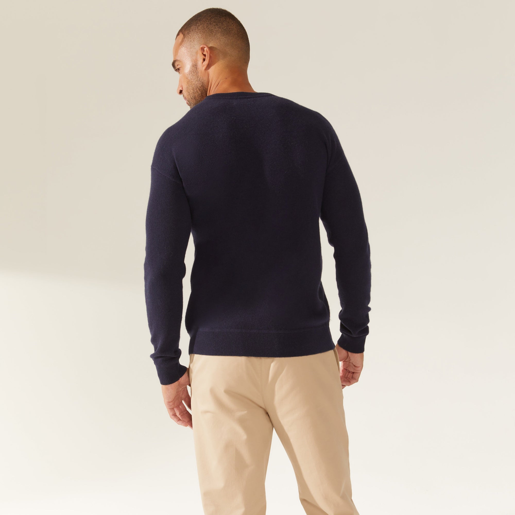Mateo Cashmere Crewneck Sweater | Navy | Mens