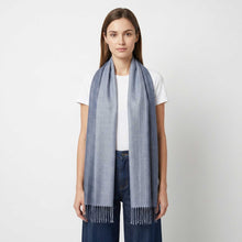 Unisex | Derby Wrap | Chambray / Denim Blue