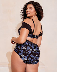 Adore Me Baylie in color Blueprint Blooms C01 and shape bikini