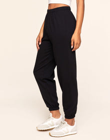 Adore Me Kaylie Classic Fleece Sweatpant in color Noir and shape pant